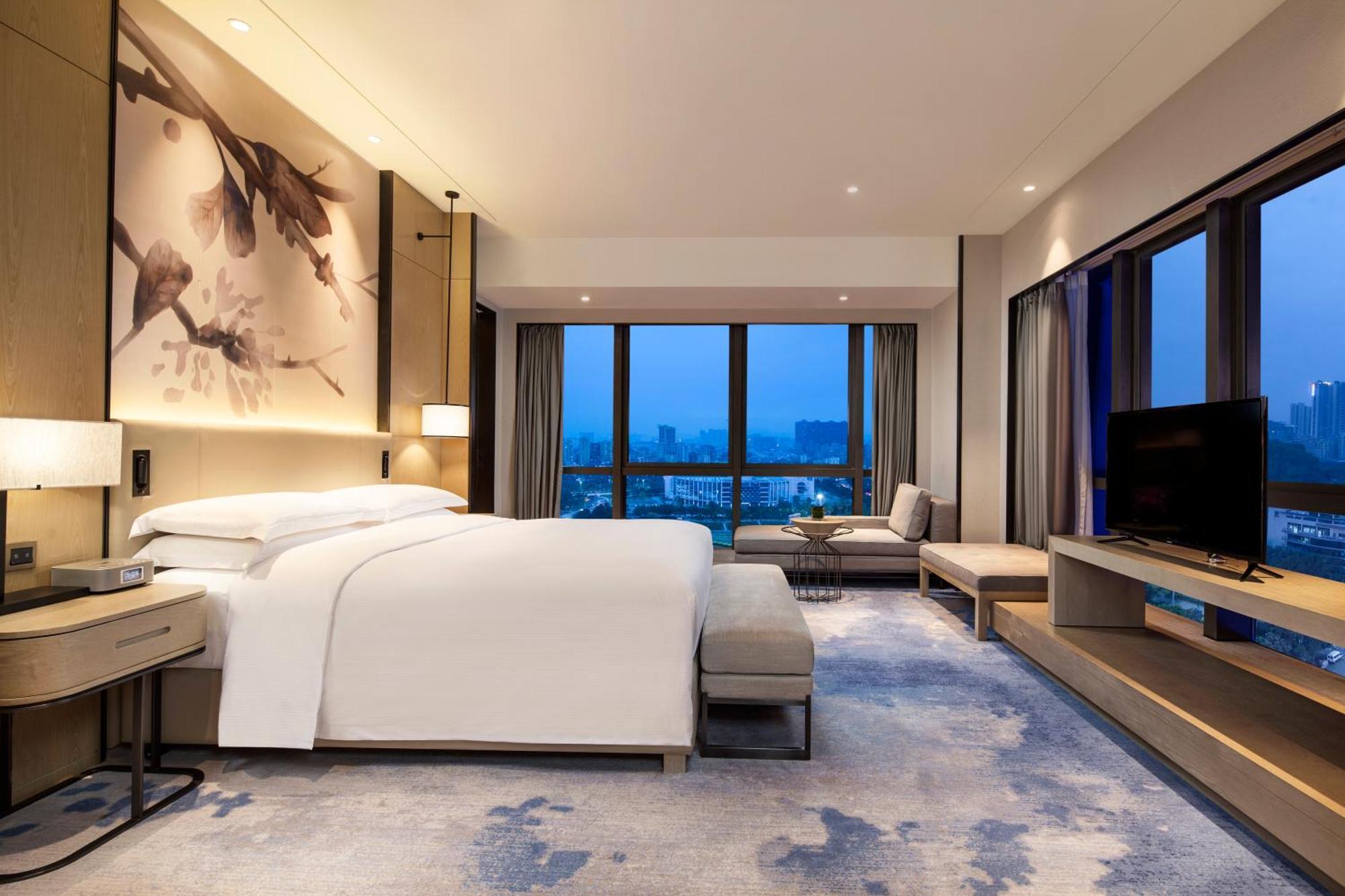 Doubletree By Hilton Hotel Shenzhen Longhua, Near Huawei, Foxcnn, Shenzhen North Railway, Uniwalk & Uniworld Shopping Mall, Sam'S Club Kültér fotó