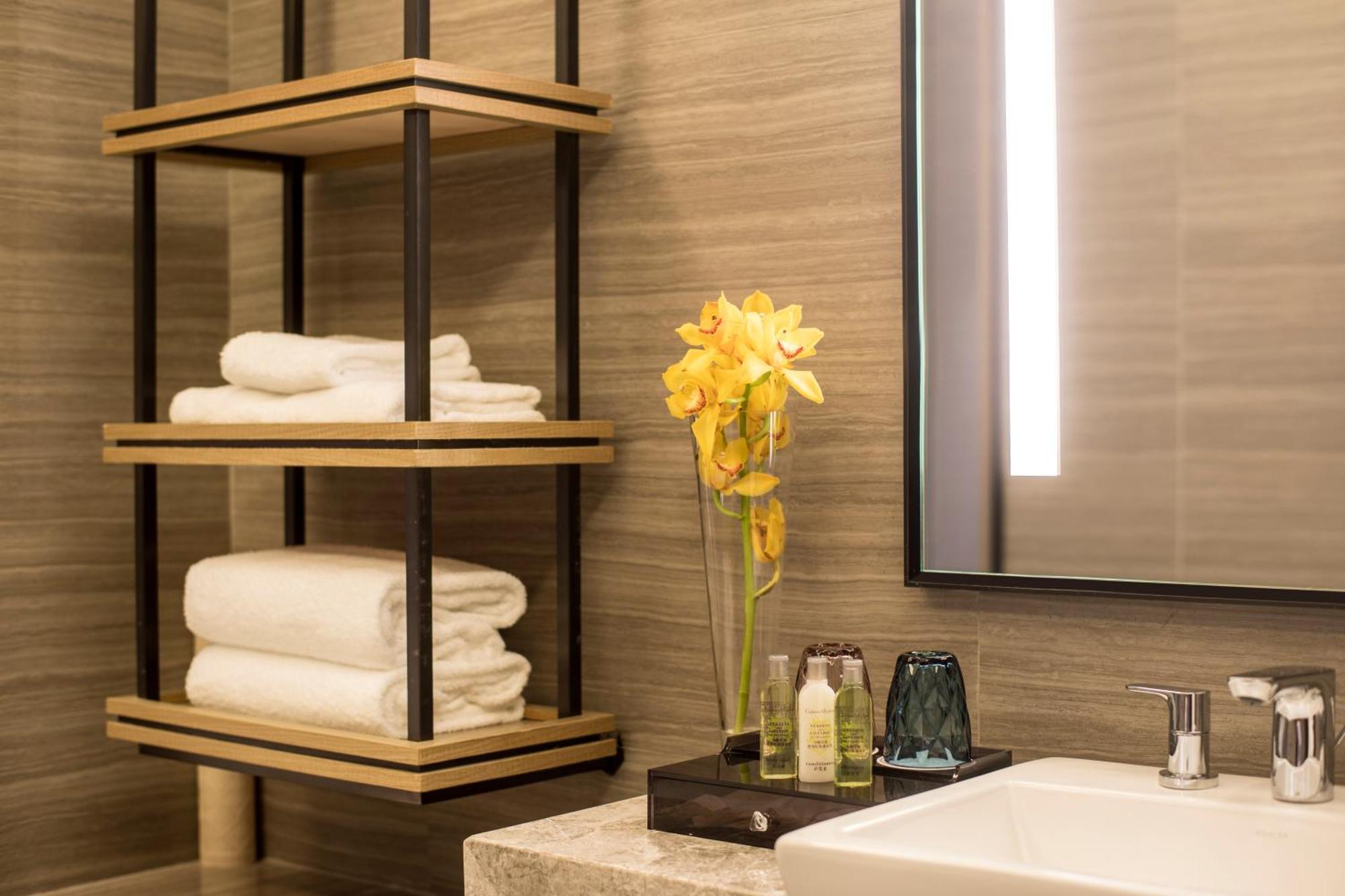 Doubletree By Hilton Hotel Shenzhen Longhua, Near Huawei, Foxcnn, Shenzhen North Railway, Uniwalk & Uniworld Shopping Mall, Sam'S Club Kültér fotó