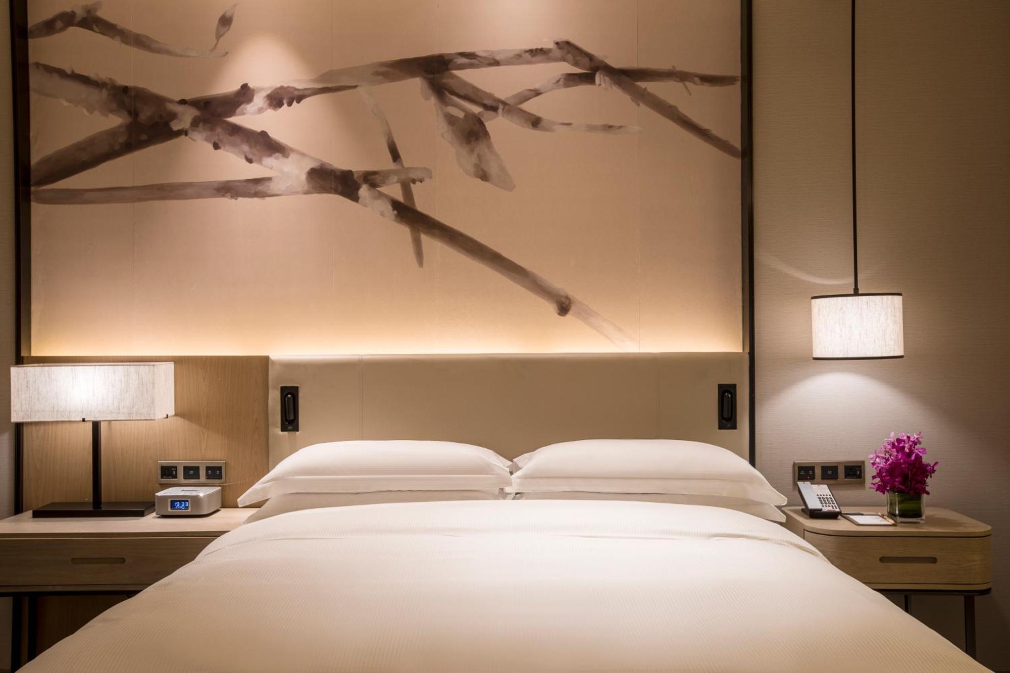 Doubletree By Hilton Hotel Shenzhen Longhua, Near Huawei, Foxcnn, Shenzhen North Railway, Uniwalk & Uniworld Shopping Mall, Sam'S Club Kültér fotó