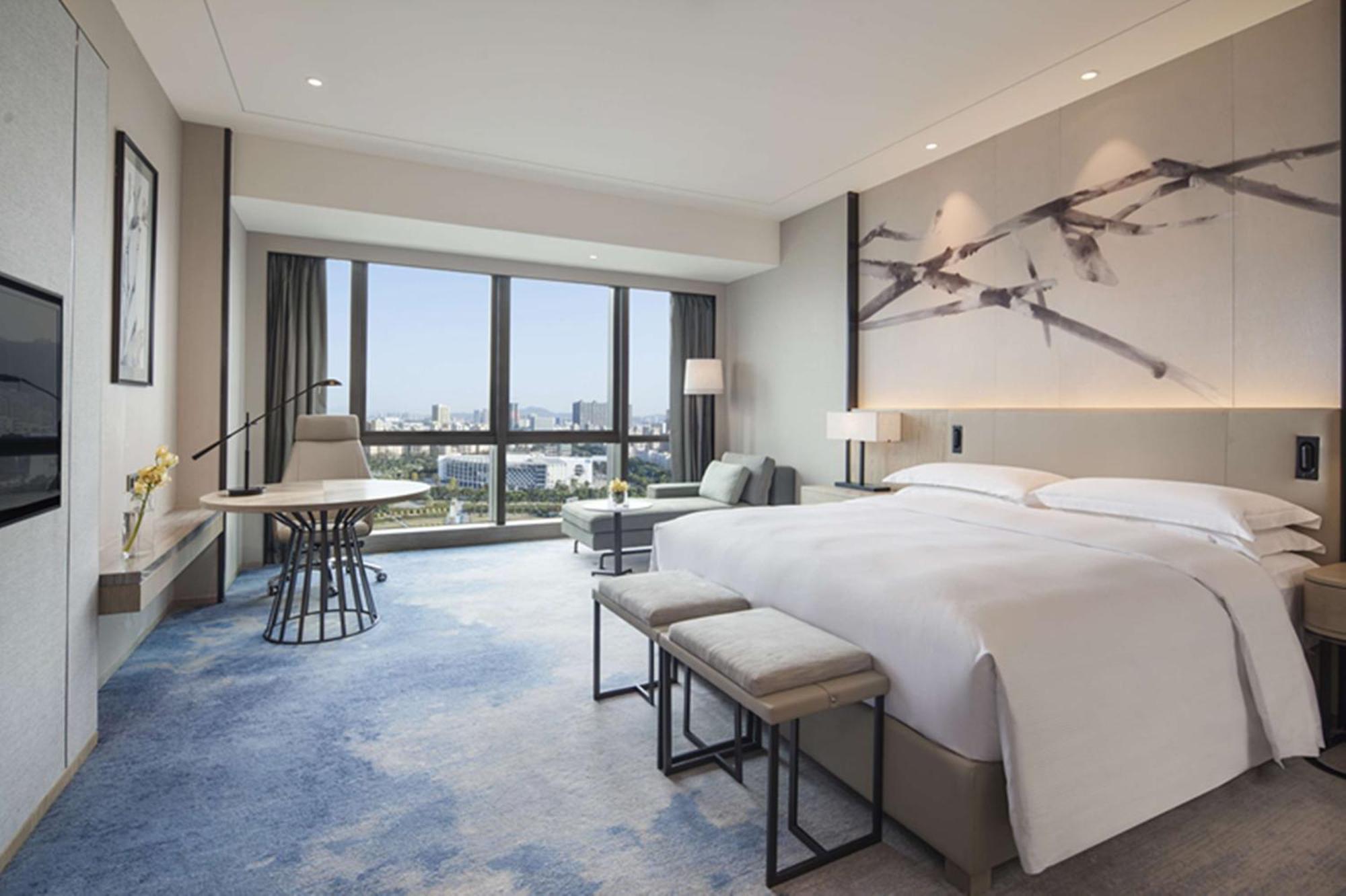 Doubletree By Hilton Hotel Shenzhen Longhua, Near Huawei, Foxcnn, Shenzhen North Railway, Uniwalk & Uniworld Shopping Mall, Sam'S Club Kültér fotó